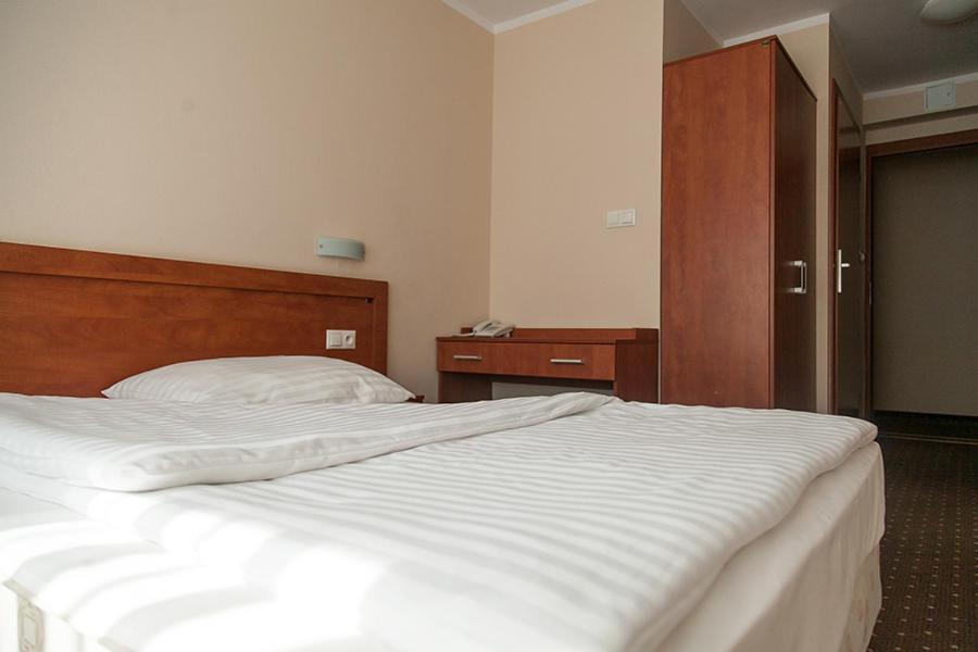 Papaver Hotel Ślesin