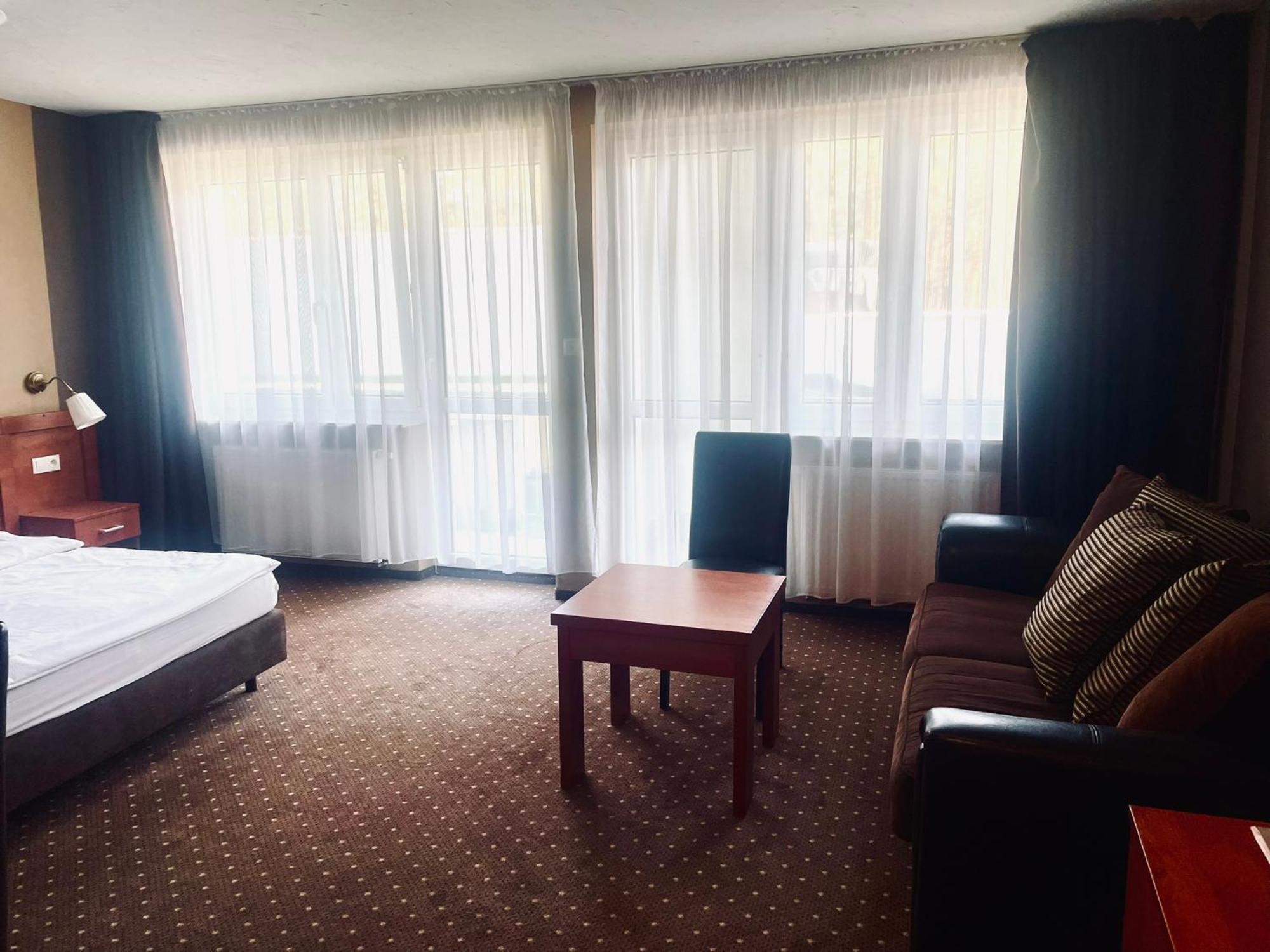 Papaver Hotel 3*